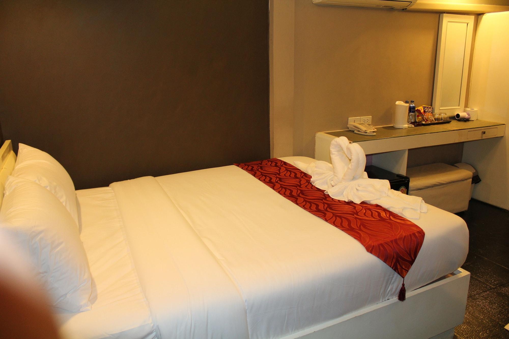 V30 Sukhumvit Hotel Bangkok Exterior photo