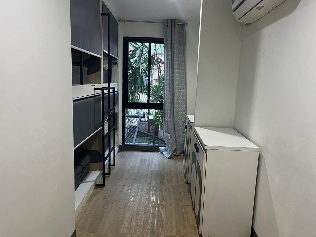 V30 Sukhumvit Hotel Bangkok Exterior photo